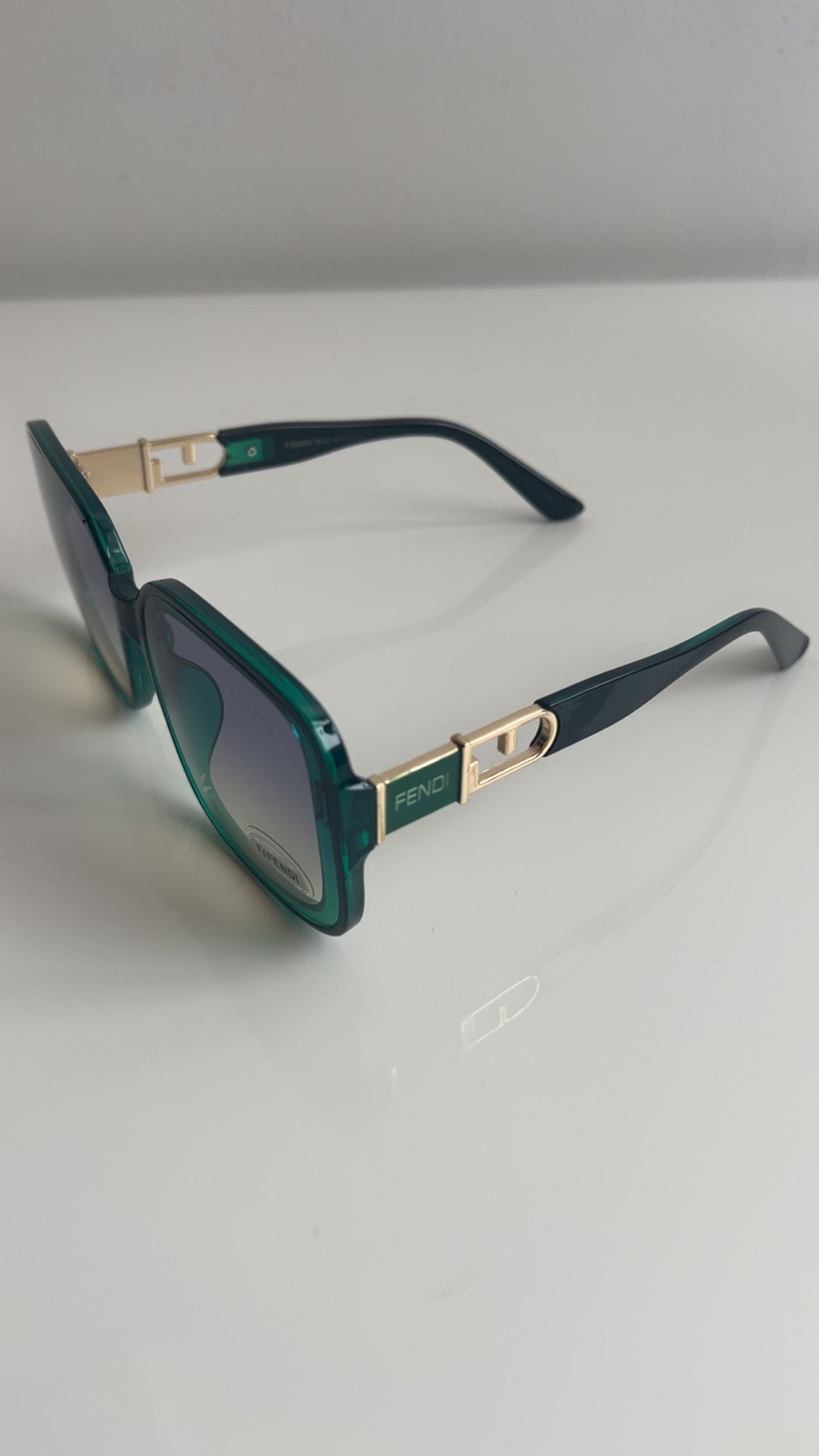 FENDI Zonnebril - Groen