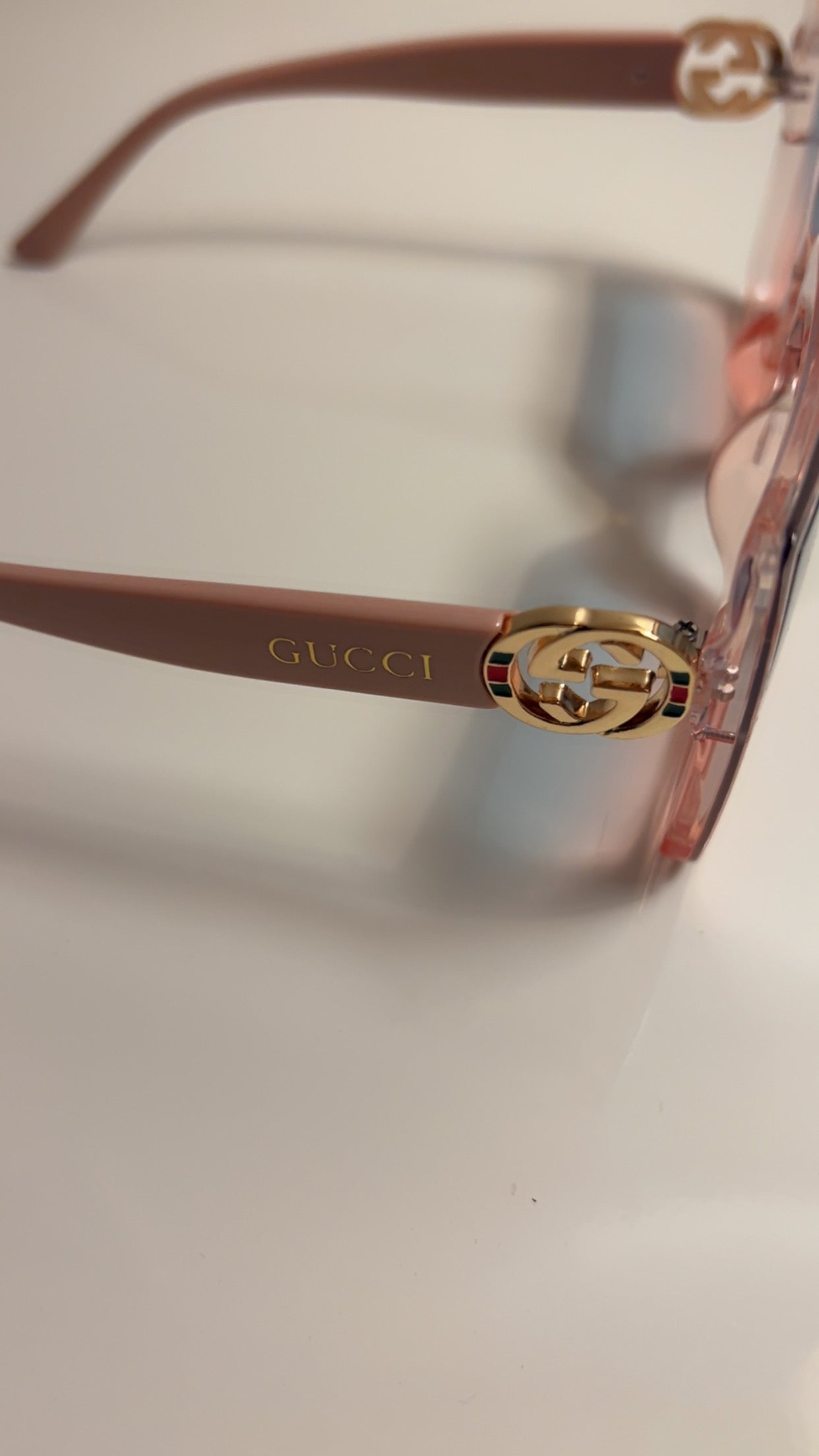 GUCCI Zonnebril - Roze