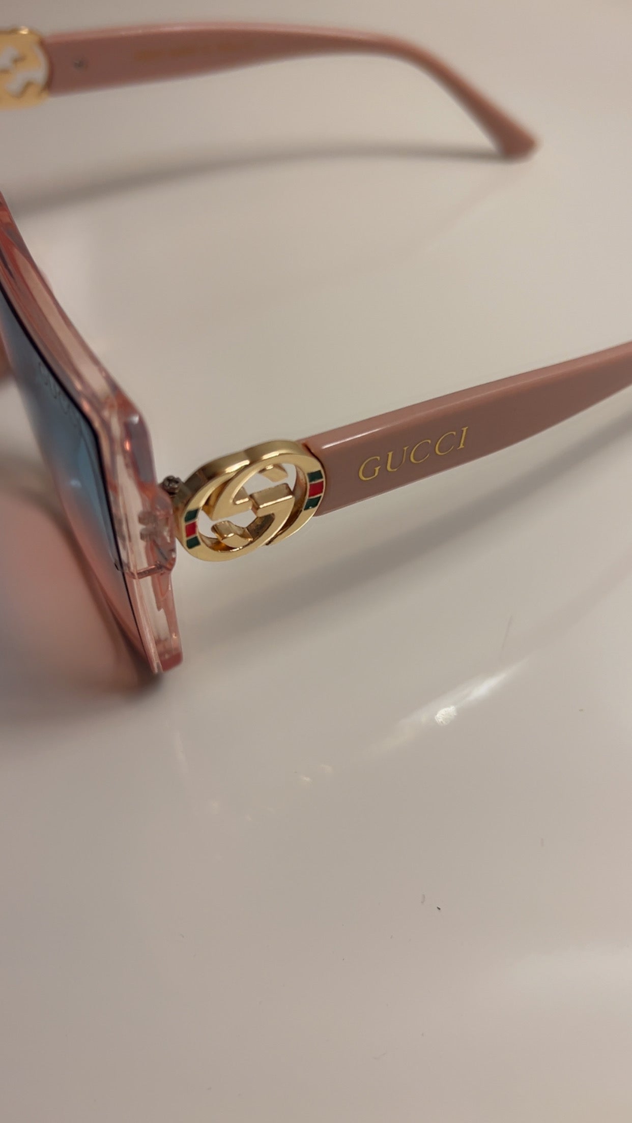 GUCCI Zonnebril - Roze