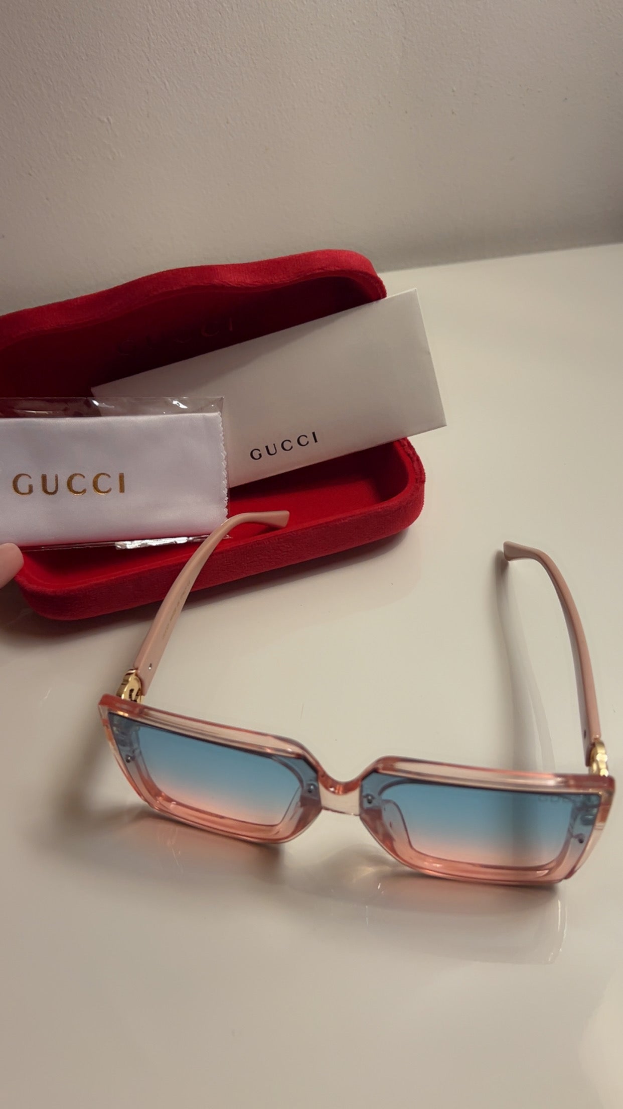 GUCCI Zonnebril - Roze